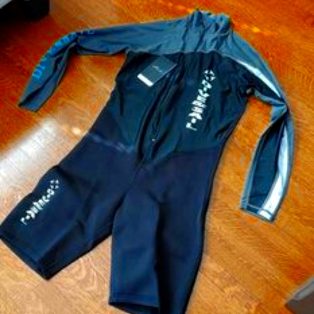 2XL dive and sail surf gear brand new